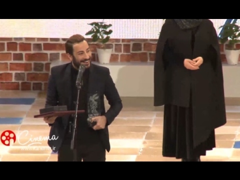 اختتامیه جشنواره فیلم فجر 35: نوید محمدزاده برنده جایزه بهترین بازیگر نقش مکمل مرد