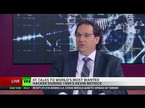 'استفاده از VPN!' سابق میتنیک 'ترین می خواست هکر' Snowden، NSA، حریم خصوصی