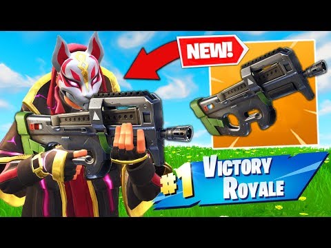 * جدید * افسانه ای جمع و جور گیم پلی SMG در رویال Fortnite نبرد!