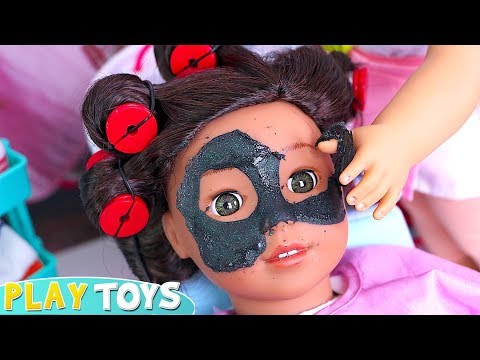 چگونه به زرق و برق سیاه آبگرم ماسک برای دختر عروسک با چسب مدرسه! 🎀