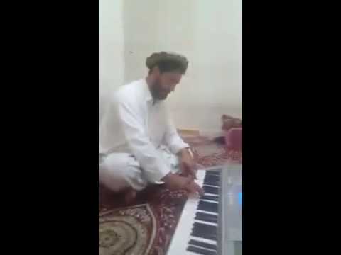 ګل روف فرهار افغاني سندره  چي ټول خلک وایي چي د ټکر له وجې شهید شوې هغه هسې اوازې دي دا یي نوي سندره