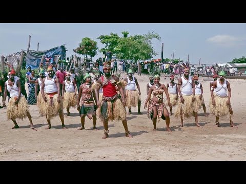 Fally Ipupa - Eloko Oyo (کلیپ officiel)